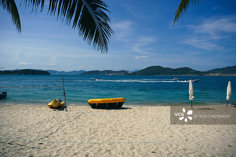 越南芽庄的海和沙滩风景图片素材