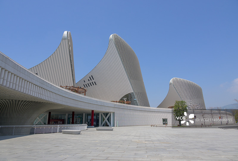 福建福州文化艺术中心白色现代建筑图片素材