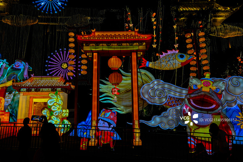 第三十届自贡恐龙灯会，自贡中华彩灯大世界，欢乐中国年灯组，中国年灯组，龙年灯会，自贡灯会图片素材