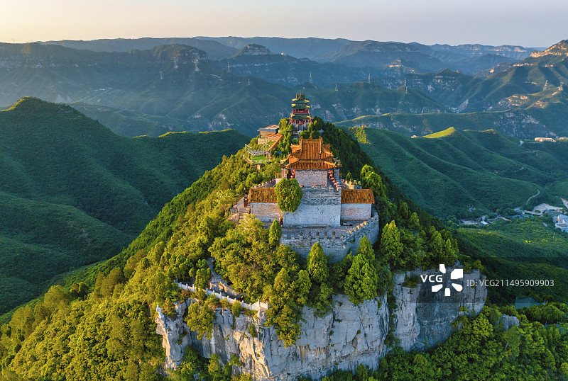 晋魏河山第一奇-珏山图片素材
