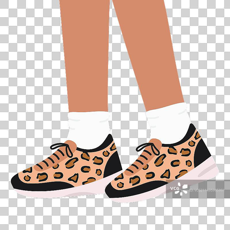 穿着豹纹运动鞋的女人腿部特写图片素材