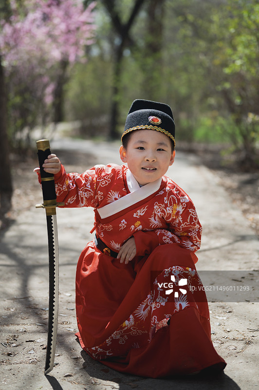 小小锦衣卫龙沙公园人像摄影图片素材