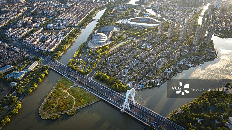 无锡宜兴市荆邑广场荆邑大桥图片素材