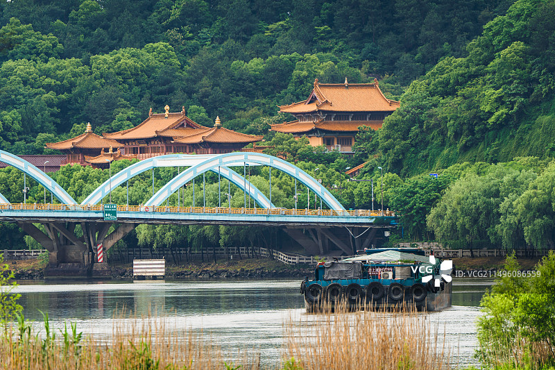 绍兴上虞曹娥江和多宝讲寺图片素材