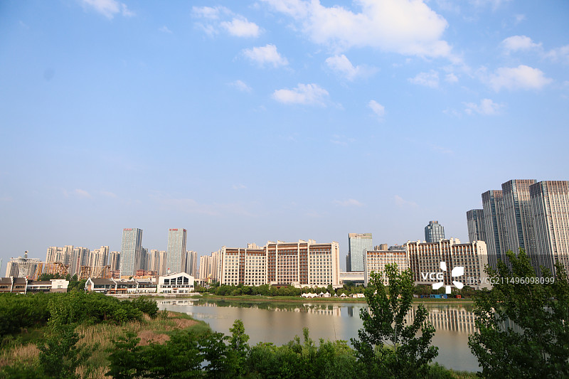 安徽合肥巢湖附近度假酒店群城市风光图片素材