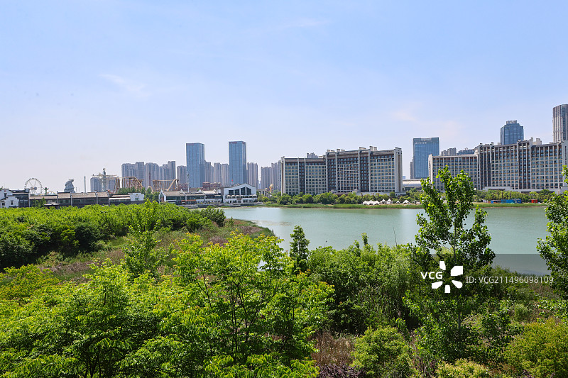 安徽合肥巢湖附近度假酒店群城市风光图片素材