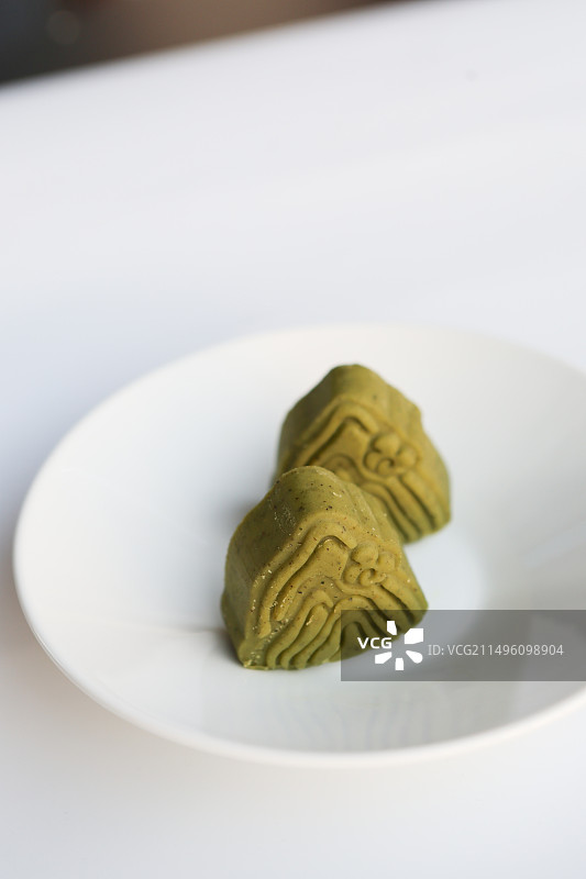 安徽知名小吃茶点用黄山毛峰作的毛峰冰糕组图图片素材