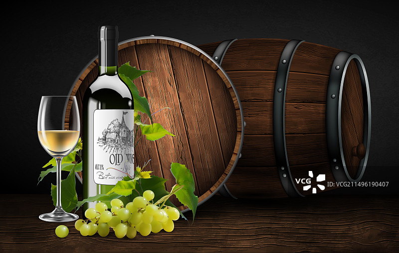 透明玻璃瓶装白葡萄酒图片素材