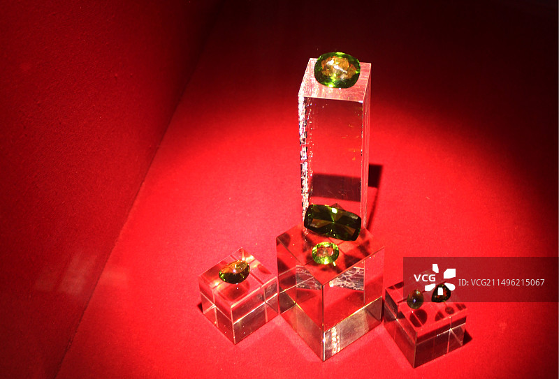 橄榄石图片素材