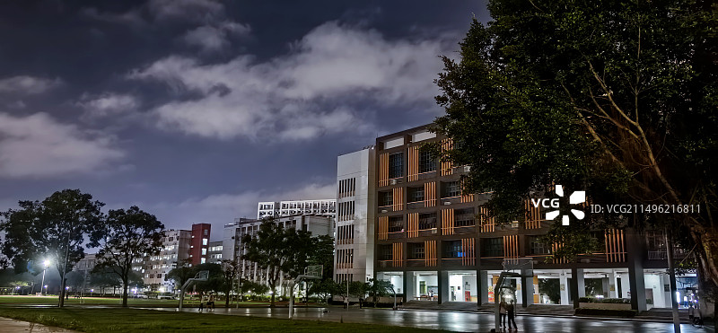 高三最后的晚自习图片素材