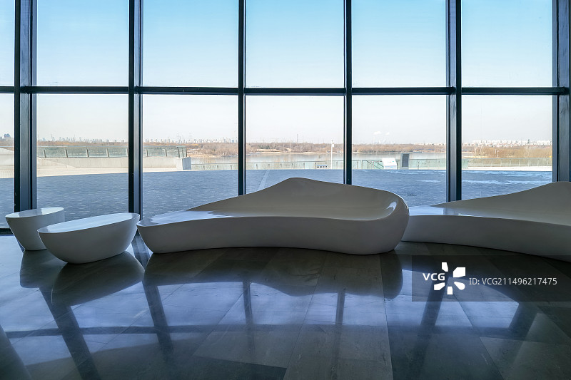 中国山东济南章丘华侨城欢乐荟休息区图片素材