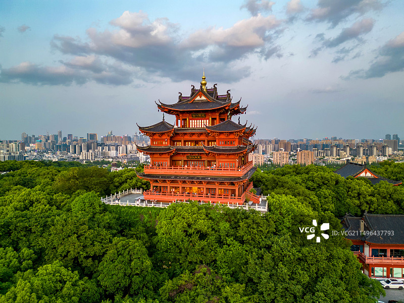 杭州吴山城隍阁航拍图片素材