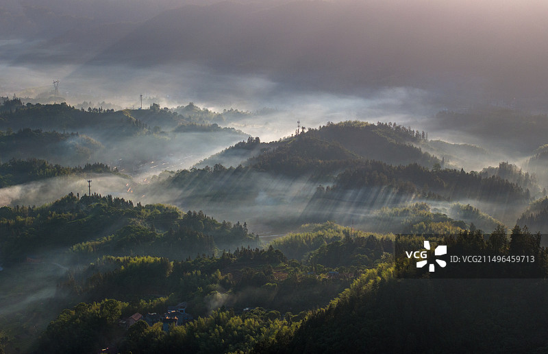 浙江丽水丽新东西岩麒上云海日出图片素材