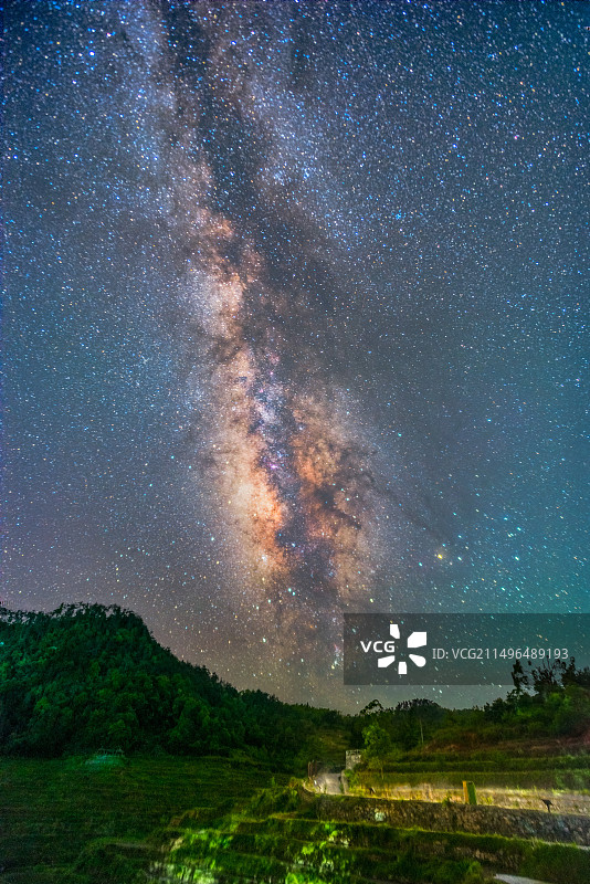 雾云山梯田银河图片素材