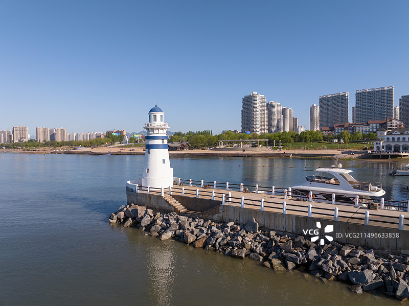 辽宁葫芦岛绥中县海滨灯塔风景图片素材