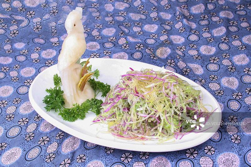 中餐美食-包菜炒翅丝图片素材