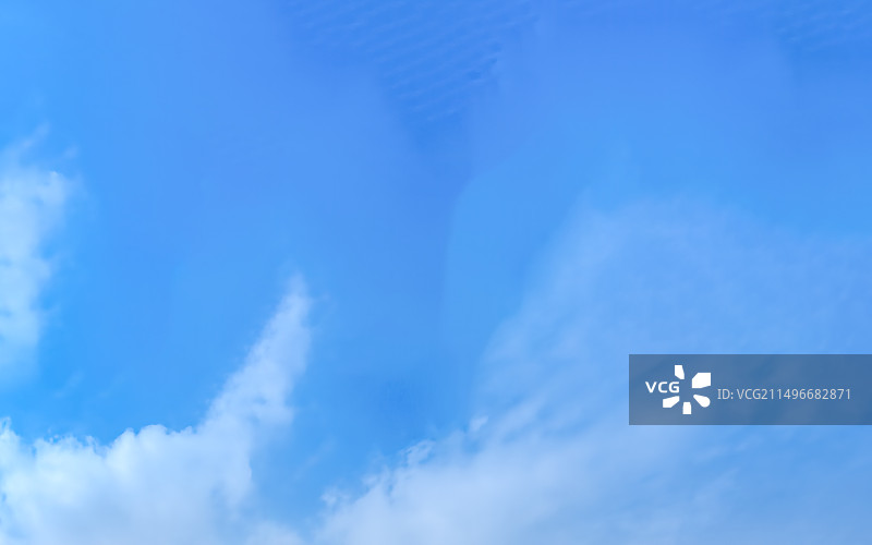 晴朗蓝天白云背景,仅天空,替换天空图片素材