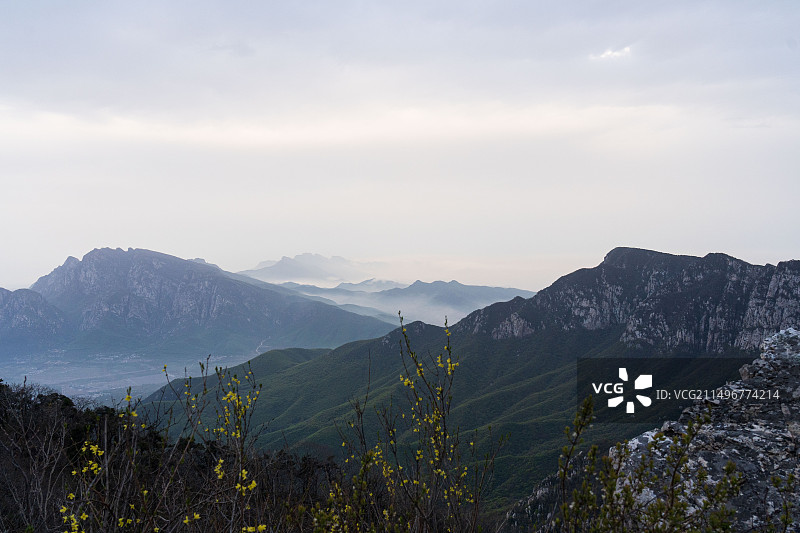 水墨嵩山图片素材