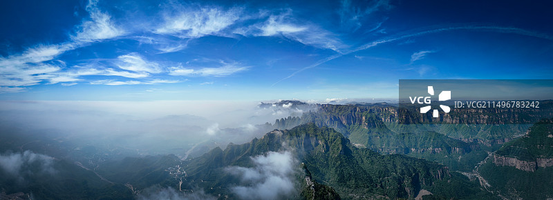 河南新乡市南太行轿顶山航拍图图片素材