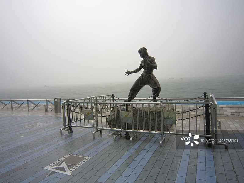 香港星光大道李小龙雕像图片素材