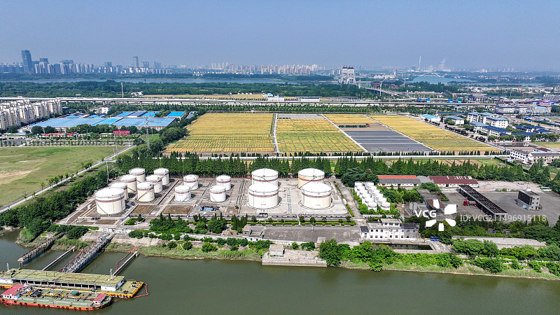 石油战略储备，拍摄于扬州生态科技新城图片素材