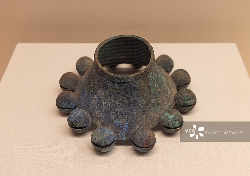 附铃青铜镯 日本 古坟时代后期 日本东京国立博物馆图片素材