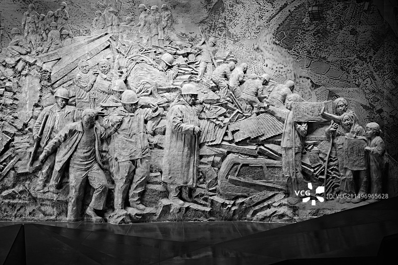 “5.12”汶川特大地震抢险救灾浮雕图片素材