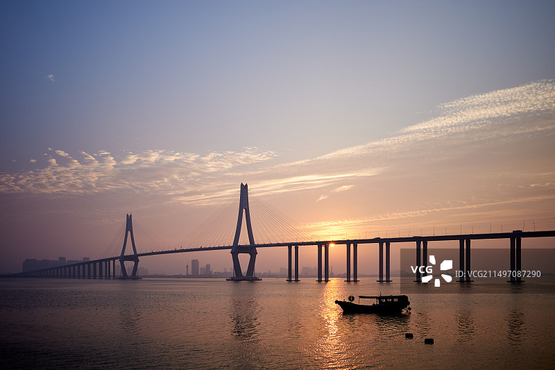 湛江海湾大桥 日出图片素材