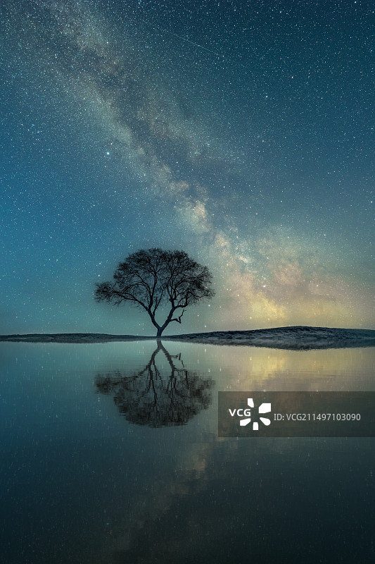 星空下的内蒙古草原，乌兰布统，草原，星空，背景图片素材