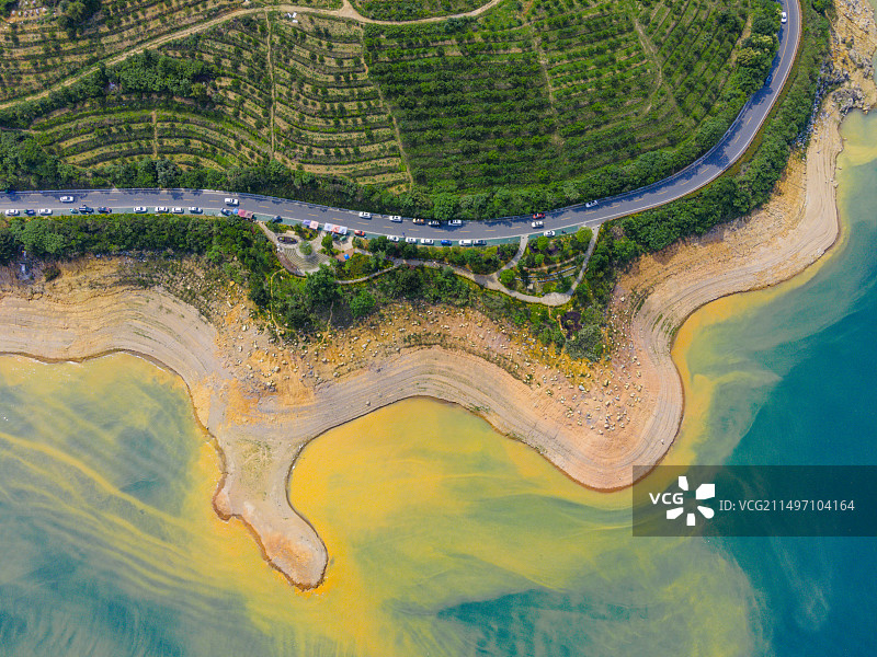 航拍郴州市湖泊丹霞地貌图片素材