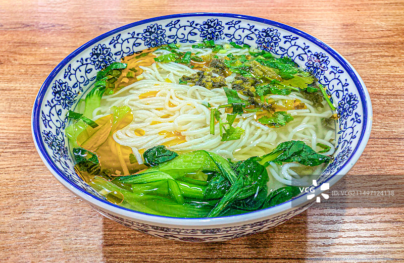 牛骨原汤青菜米粉图片素材