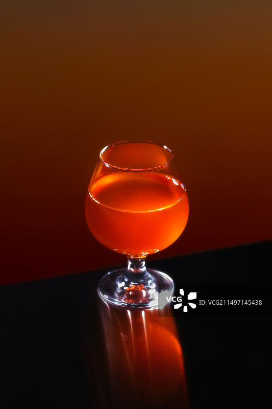 鸡尾酒酒杯图片素材
