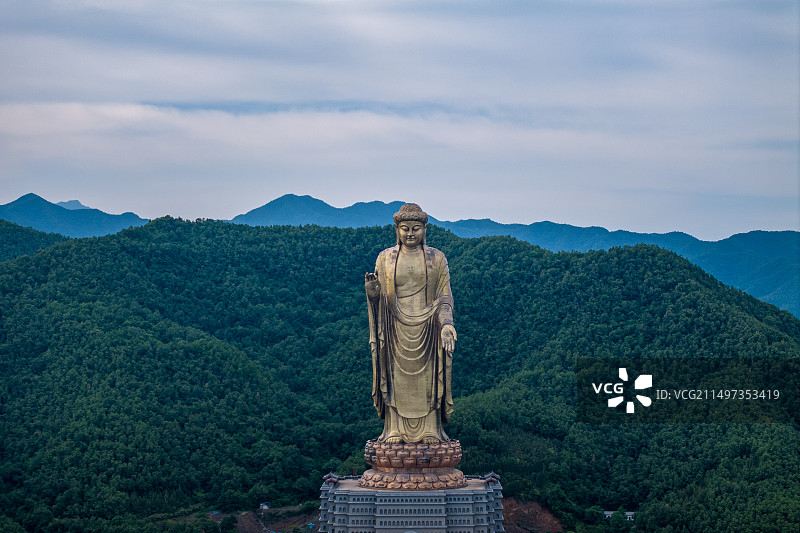河南尧山中原大佛图片素材