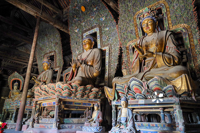 山西省朔州市，全国文保崇福寺，弥陀殿殿内佛像图片素材