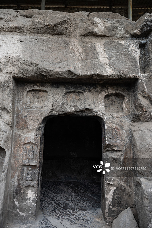 河北邯郸南响堂山石窟里的佛教造像艺术和佛像图片素材