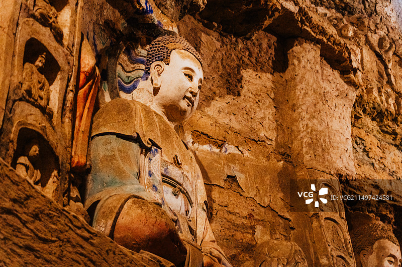 平凉泾川县王母宫石窟图片素材