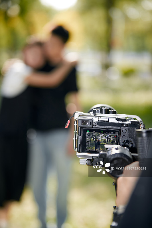 使用相机进行视频拍摄录制图片素材