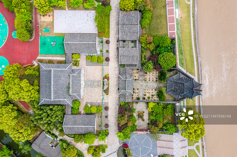 中国浙江嘉兴海宁盐官观潮胜地公园航拍图片素材