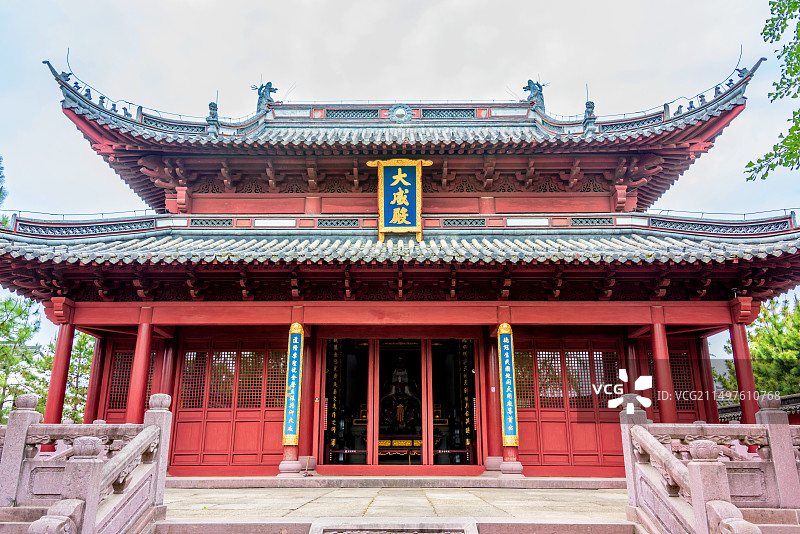 中国浙江嘉兴海宁盐官古城孔庙学宫图片素材