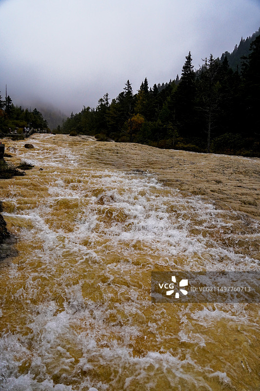 四川阿巴黄龙景区钙化景观图片素材