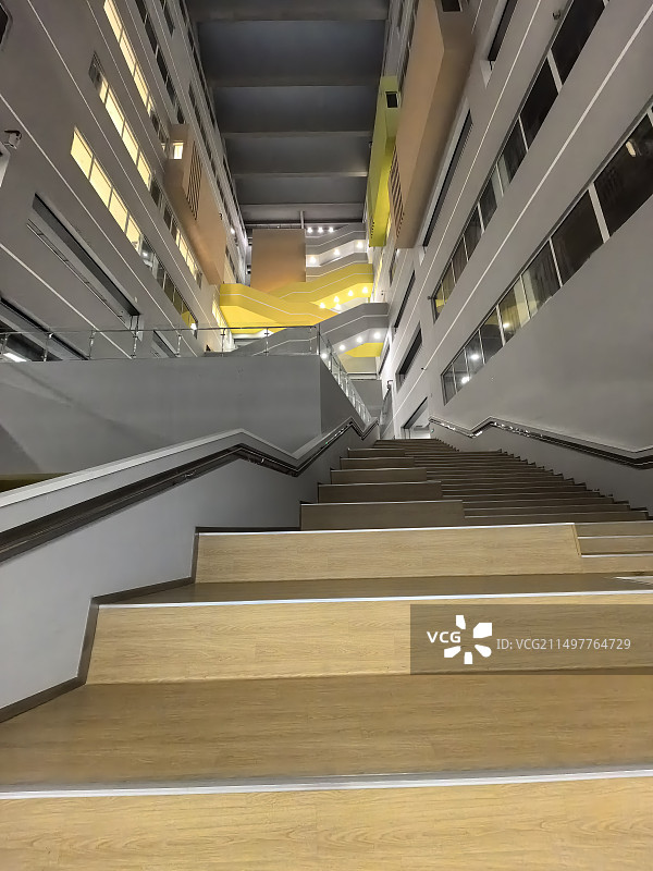 兰州大学榆中校区致远楼内景图片素材