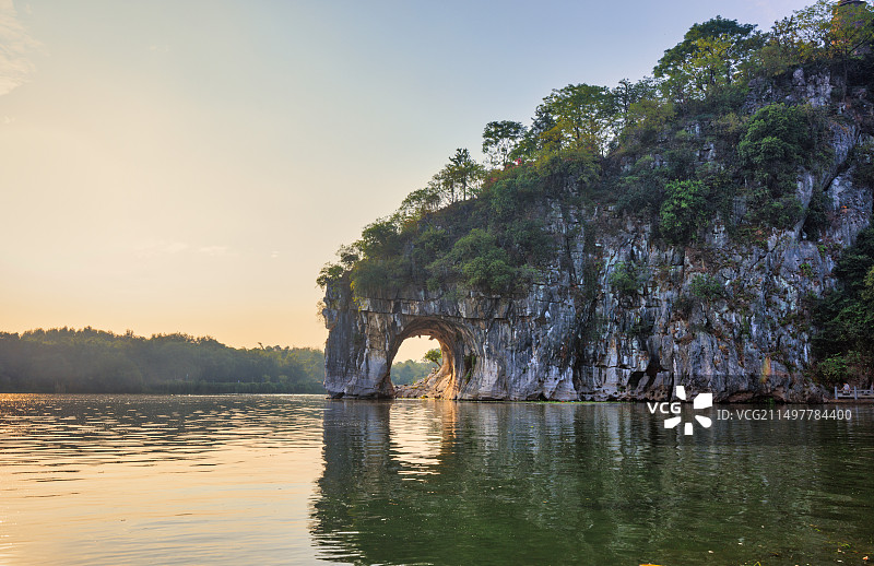 象鼻山图片素材