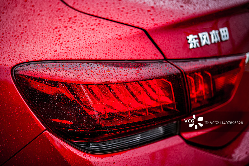 本田汽车尾灯特写图片素材