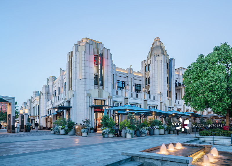 上海比斯特购物村图片素材