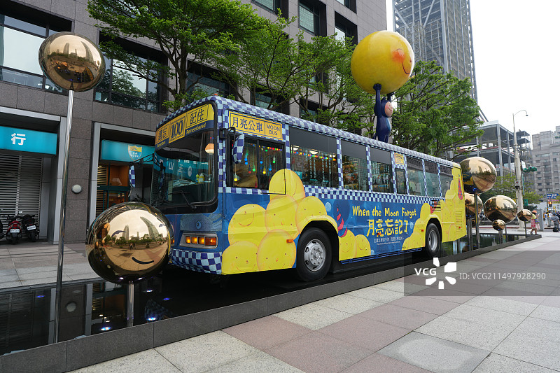 台北几米月亮公车图片素材