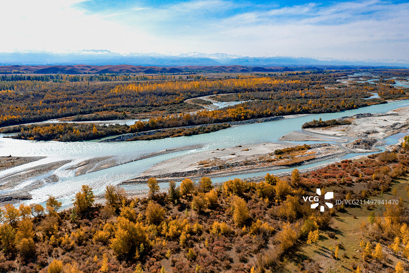 新疆伊犁特克斯河图片素材