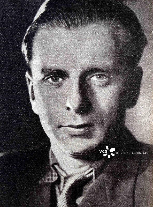 英国博学家汤姆哈内特哈里森少校图片素材