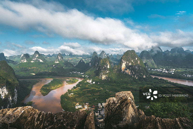 中国广西桂林阳朔兴坪漓江老寨山桂林山水甲天下漓江山水甲桂林图片素材