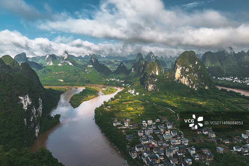 中国广西桂林阳朔兴坪漓江老寨山桂林山水甲天下漓江山水甲桂林图片素材