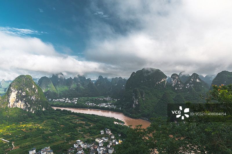 中国广西桂林阳朔兴坪漓江老寨山桂林山水甲天下漓江山水甲桂林图片素材